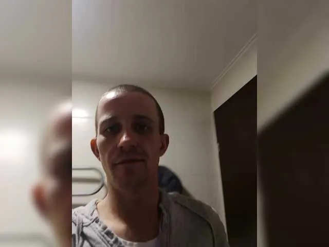 AlexLove68's Thumb Image