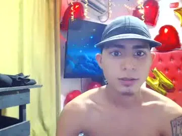 latin_hot_kevin's Thumb Image