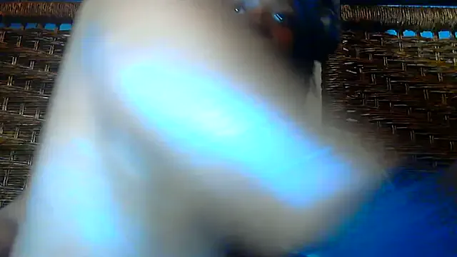 CallyCallienteXxX's Thumb Image