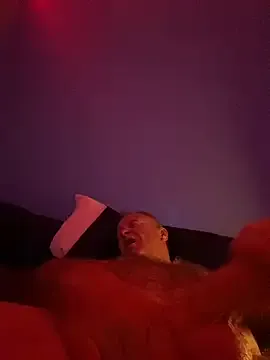 hintly's Thumb Image