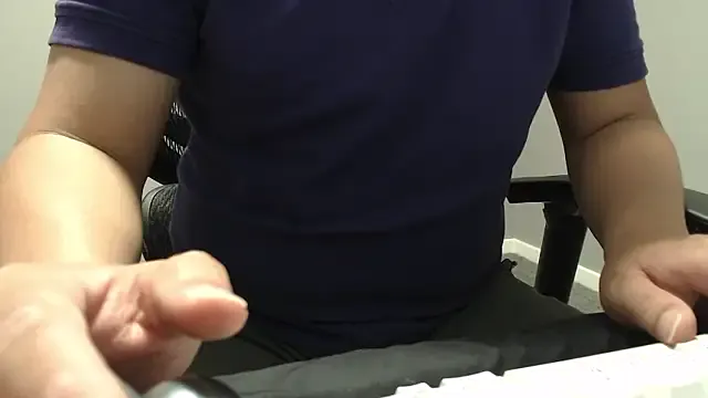 OfficeBoy_M's Thumb Image