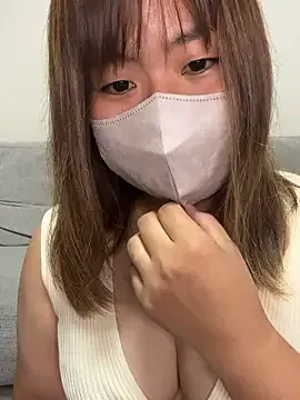 xxx_yuna_xxx's Thumb Image