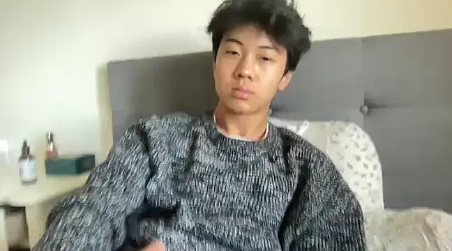 younghighschooolteen's Thumb Image